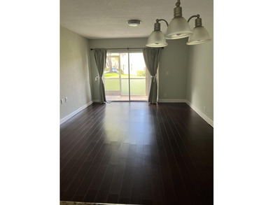 Welcome to this charming first-floor, one-bedroom - photo 9