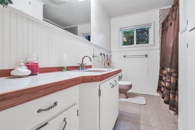 Enjoy seasonal views of Lake Greeson from this 3-bedroom, 2-bath - photo 20