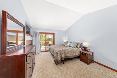 Sizable 3 BR, 2.5 BA 2.5 car att. split bedroom ranch with - photo 22