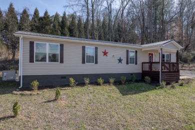 Boone Lake Home For Sale in Bluff City Tennessee
