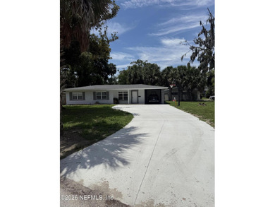 Welcome home to this beautifully updated 3-bedroom plus family - photo 2
