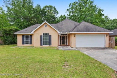 Spacious 3-bedroom, 2-bath home in the heart of Diamondhead on - photo 1
