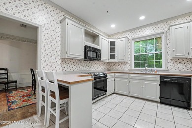 Spacious 3-bedroom, 2-bath home in the heart of Diamondhead on - photo 4