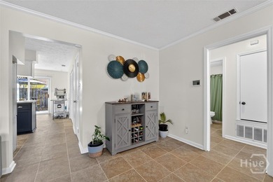 Cozy 2-bedroom, 2-bathroom townhome in Savannah's Southside - photo 8