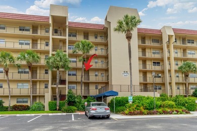 Welcome to this spacious 2-bedroom, 2-bath condominium located - photo 1