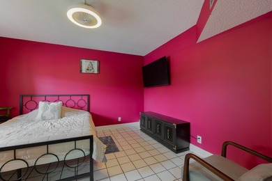 Welcome to this spacious 2-bedroom, 2-bath condominium located - photo 4