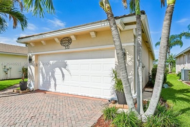 Located in the gated community of Lake Forest Pointe in the - photo 4