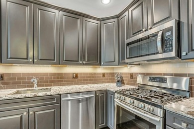 Welcome to Riverwalk - a highly desirable condominium community - photo 18