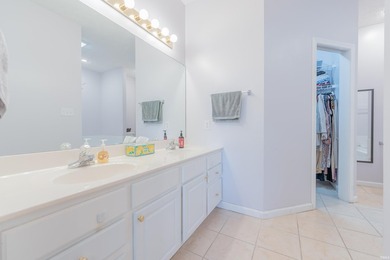 Welcome to this beautifully maintained 3-bedroom, 2-bathroom - photo 21