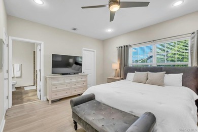 Welcome to Riverwalk - a highly desirable condominium community - photo 24