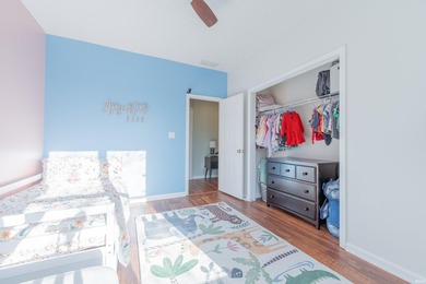 Welcome to this beautifully maintained 3-bedroom, 2-bathroom - photo 26