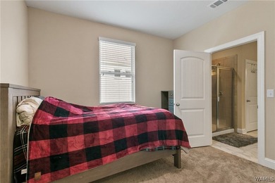 Welcome to spacious living in Neptunes Cove at The Lakes of - photo 26