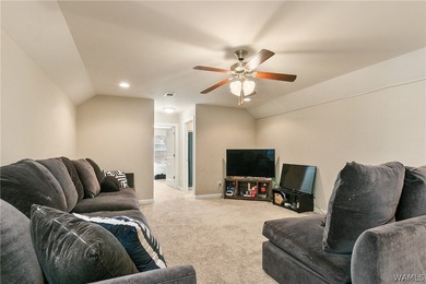 Welcome to spacious living in Neptunes Cove at The Lakes of - photo 28