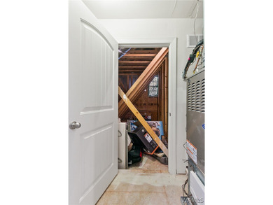Welcome to spacious living in Neptunes Cove at The Lakes of - photo 31
