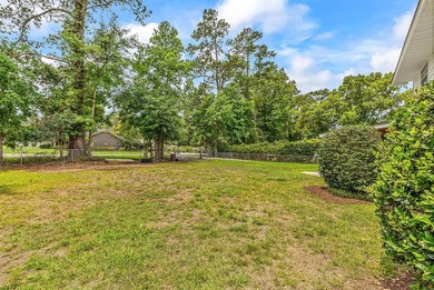 Welcome to 356 Lakewood Avenue, an inviting home offering - photo 38