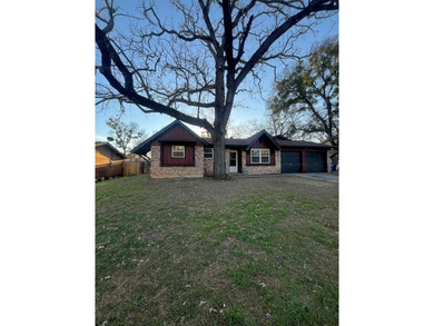 Eagle Mountain Lake Home For Sale in Azle Texas