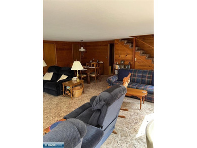 Rainy Lake vacation kit with batteries included. Everything you - photo 8