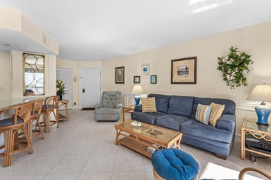 Live the Jupiter beach lifestyle in this charming 1 bed, 1.5 - photo 7