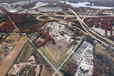 THE PRICE FOR THE 26.50 ACRES IN A SUBDIVISION FORMAT OF 11 LOTS - photo 6