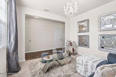 Welcome to this beautifully maintained 4 bedroom, 2.5 bath home - photo 4