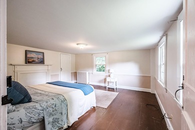 Rarely does a property offer this combination of privacy - photo 35