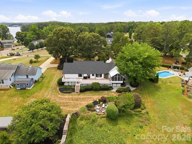 Lakefront slice of heaven located on one of the best streets - photo 36