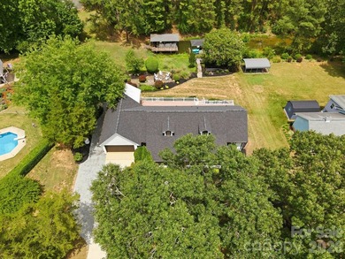 Lakefront slice of heaven located on one of the best streets - photo 37
