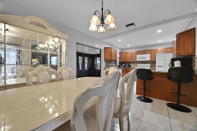 This CBS stucco 3 bedroom, 1.5 bath home offering 1,434 Sq. ft - photo 3