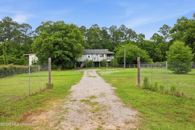 Great starter home in Orange Grove located in USDA eligible area - photo 1