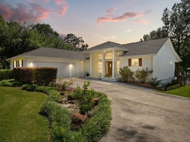 Toledo Bend Reservoir Home Sale Pending in Many Louisiana