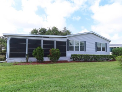 This 2001 3/2 Palm Harbor home offers you 1792sf of interior - photo 3