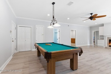 Welcome to an exceptional residence in the highly sought-after - photo 9