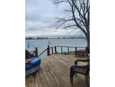 Lake Home For Sale in Eureka, Kansas