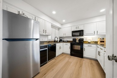 Updated lakefront condo right on the water available just in - photo 13