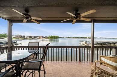 Updated lakefront condo right on the water available just in - photo 14