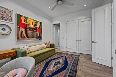 A house with modern finishes and amazing vintage decor combines - photo 18