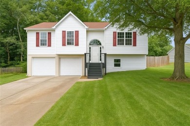 White Lake Home Sale Pending in Acworth Georgia