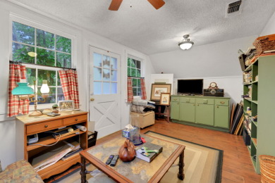 Charming Lake Livingston Retreat on 1.3 Acres - photo 25
