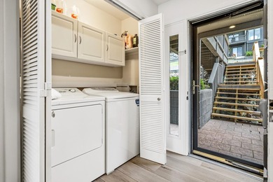 Updated lakefront condo right on the water available just in - photo 22