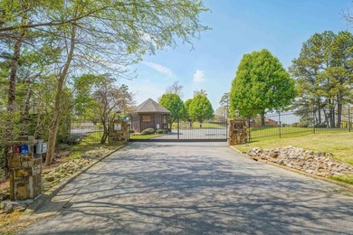 Updated lakefront condo right on the water available just in - photo 24