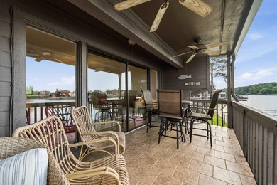 Updated lakefront condo right on the water available just in - photo 27