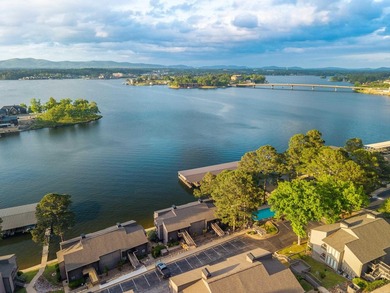 Updated lakefront condo right on the water available just in - photo 29