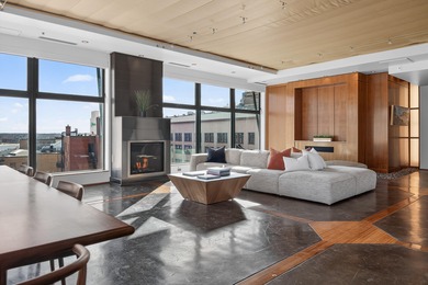 Welcome to The Penthouse on CongressaEUR*an incredible