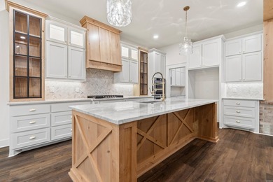 Brand new construction on 1.53 acres with Lake Hamilton access - photo 15