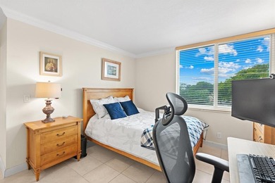 Located in the desirable Pine Island Ridge / Live Oak community