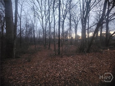 Lake Hartwell Lot Sale Pending in Hartwell Georgia