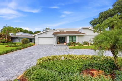 Experience the ultimate Delray Beach lifestyle in this fully - photo 1