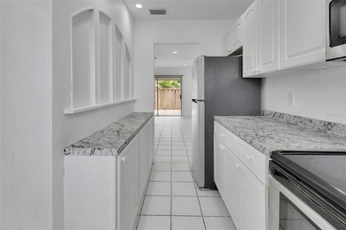 Welcome to a beautifully updated and meticulously maintained - photo 5