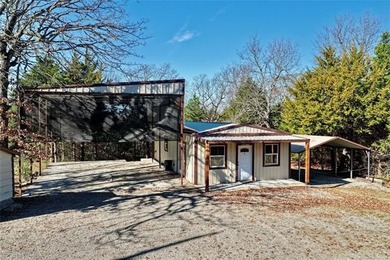 Lake Home For Sale in Eufaula, Oklahoma