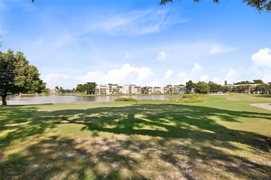 Located in the desirable Pine Island Ridge / Live Oak community